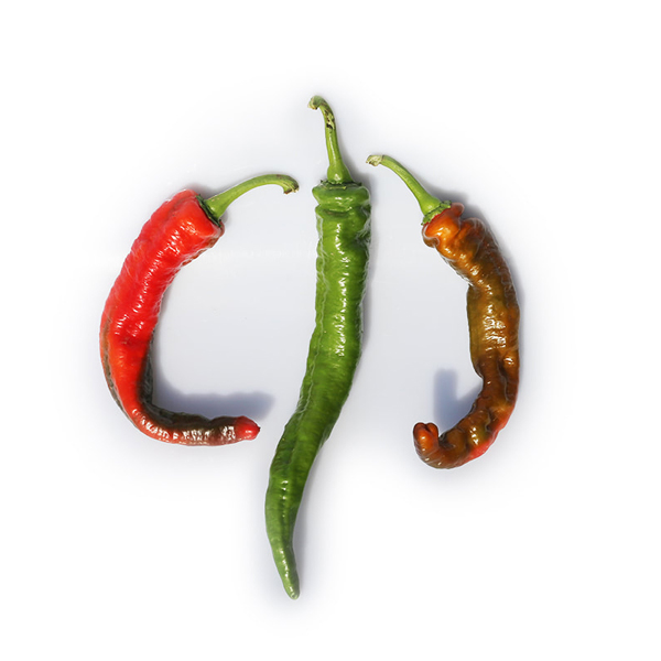 produce-peppers-cayenne